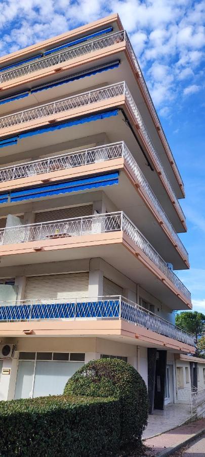 Appartamento Refuge Arago Vernet-les-Bains Esterno foto
